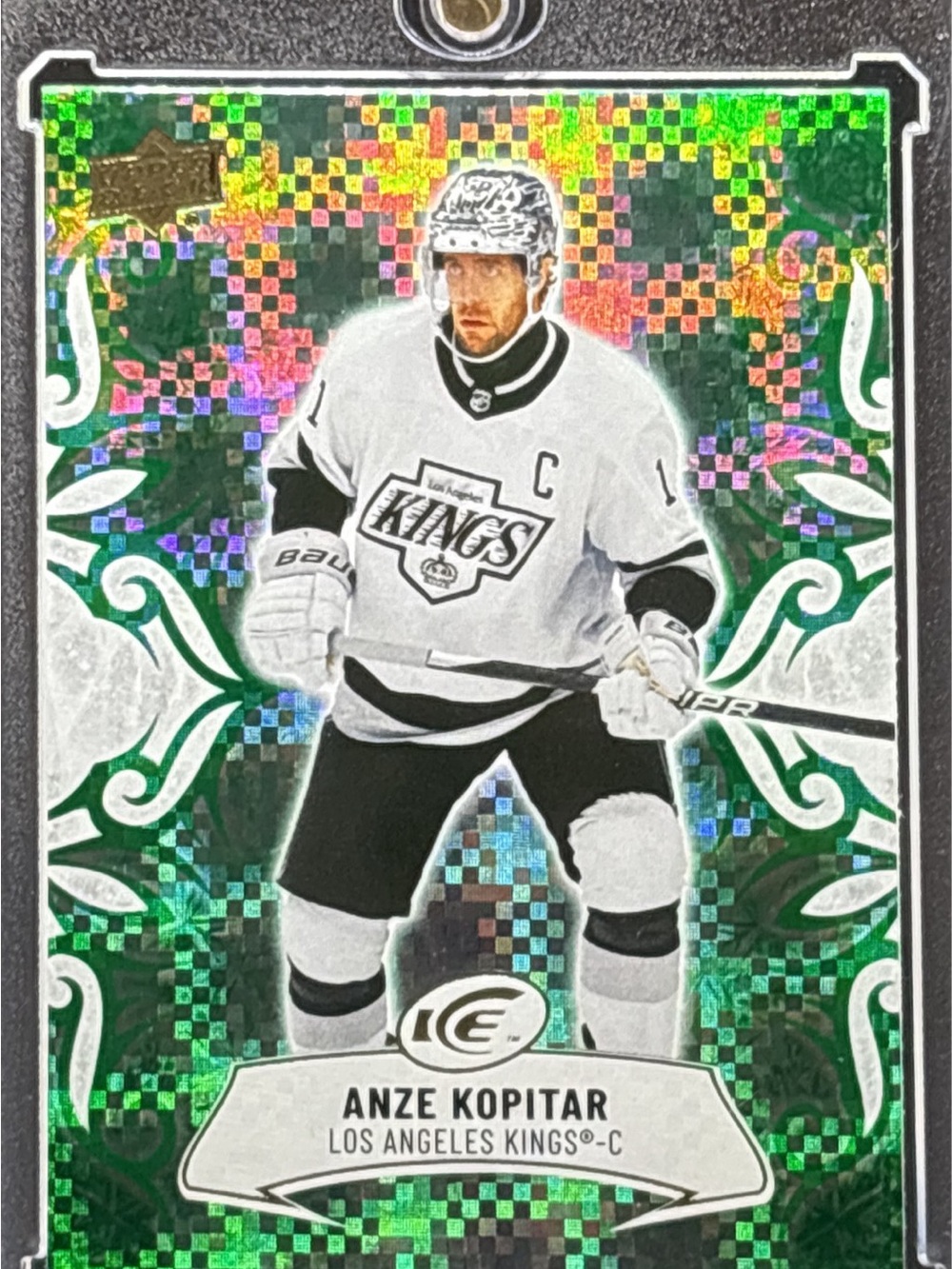 Upper Deck Los Angeles Kings Green Emerald Prizm Trading Card - Anze Kopitar